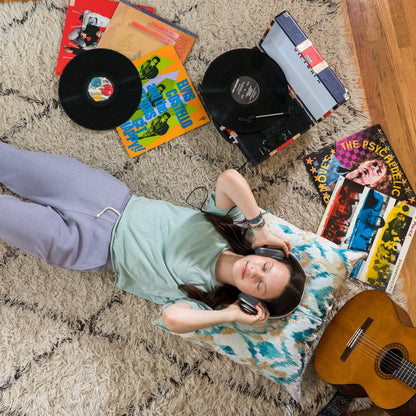 the Journey Bluetooth Suitcase Record Player with 3-Speed Turntable (Union Jack) - Tenini Strive Electronic Shop